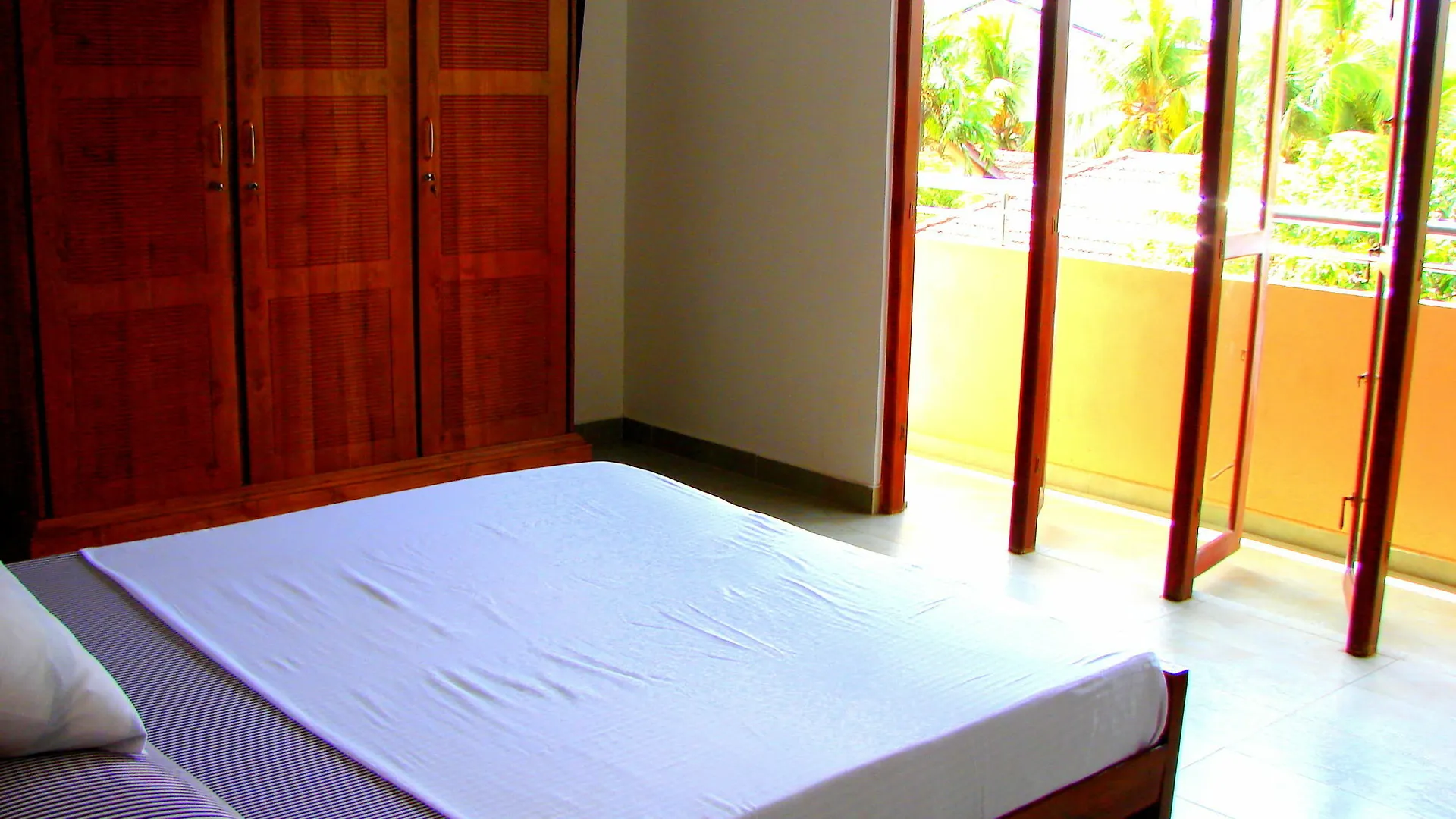 Ocean Breeze Apartment Colombo Sri Lanka